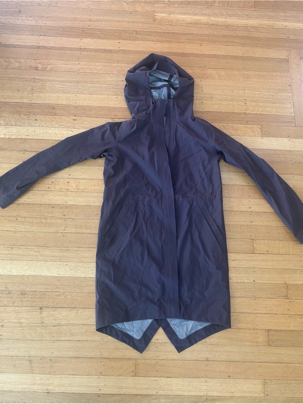 Lululemon Women Full Zip Jacket Coat Burgundy Plum Nylon Polyesters Outerwear